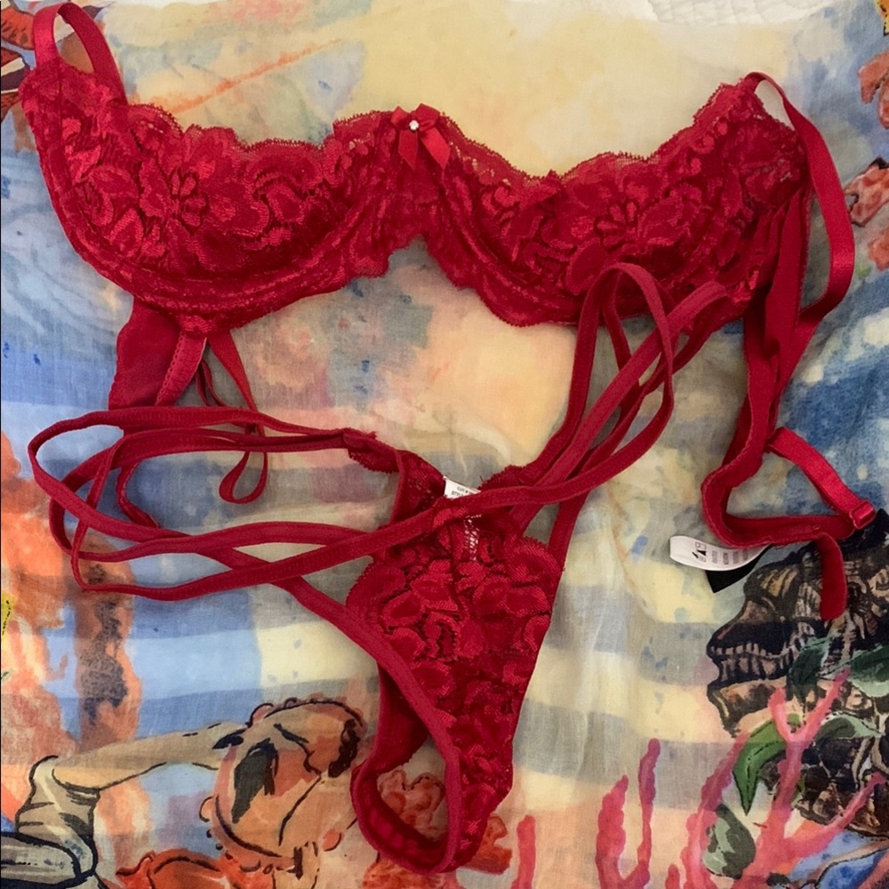 Frederick's of Hollywood Red Lace Bra Intimates